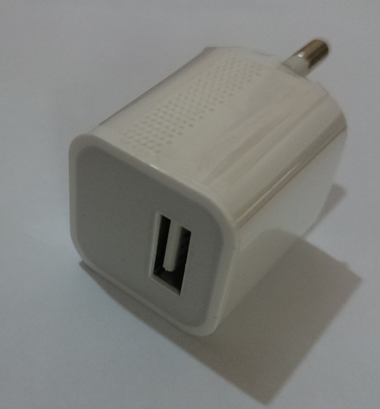 شارژر USB (درجه یک)